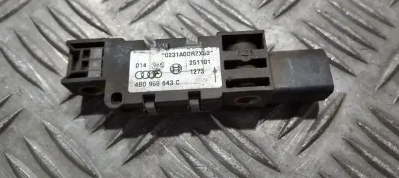 Audi A4 S4 B6 8E 8H Airbag deployment crash/impact sensor 8e0959643c 251101 8e0959643c251101