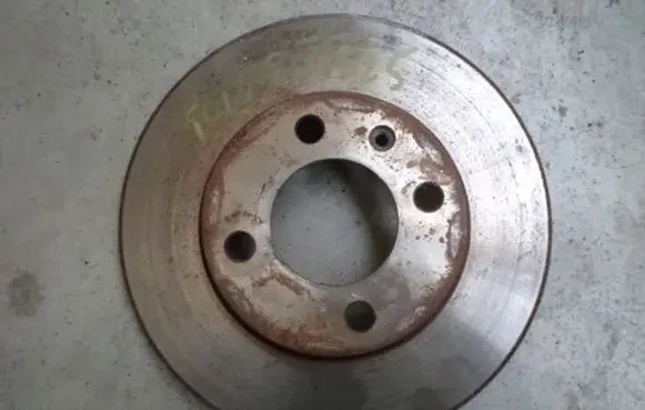 Volkswagen Polo III 6N 6N2 6NF Front brake disc