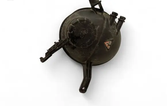 Mercedes-Benz SL R231 Coolant expansion tank/reservoir A2315000049
