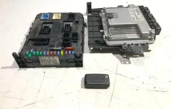Peugeot 407 Engine ECU kit and lock set 9662213380 0281012984 9661940180