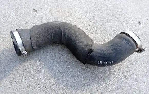 Audi A4 S4 B8 8K Intercooler hose/pipe 8K0145737J