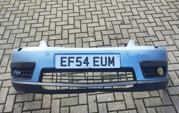 Ford Focus C-MAX Front bumper 3M51R17C749AD 3m5117e856af 3m51r17757a