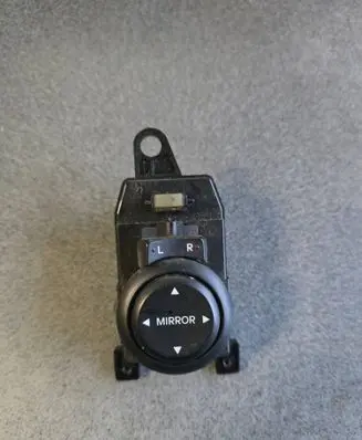 Hyundai i20 (PB PBT) Wing mirror switch 202008161