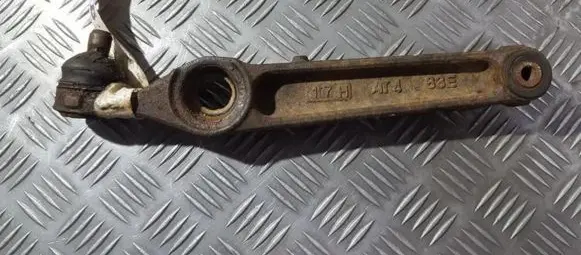 Suzuki Wagon R+ Front lower control arm/wishbone