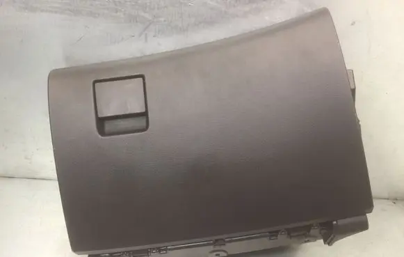 Opel Insignia A Glove box 1014668 13308550