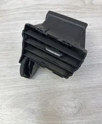 Citroen C5 Dashboard side air vent grill/cover trim 9682425577 305138 305137