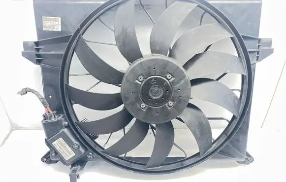 Mercedes-Benz ML W164 Electric radiator cooling fan A1645000093