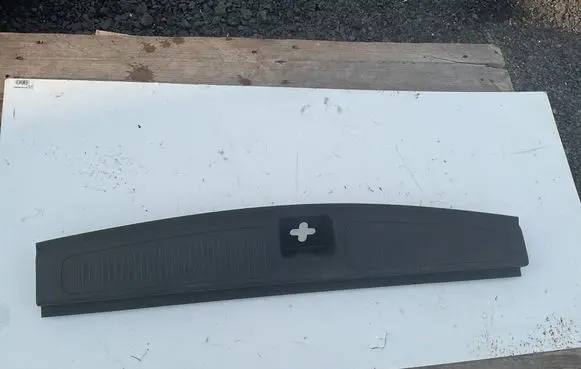 Opel Astra K Trunk/boot sill cover protection 13432054