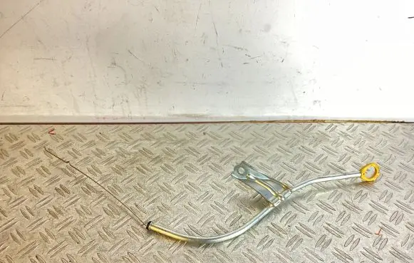 Oil level dip stick