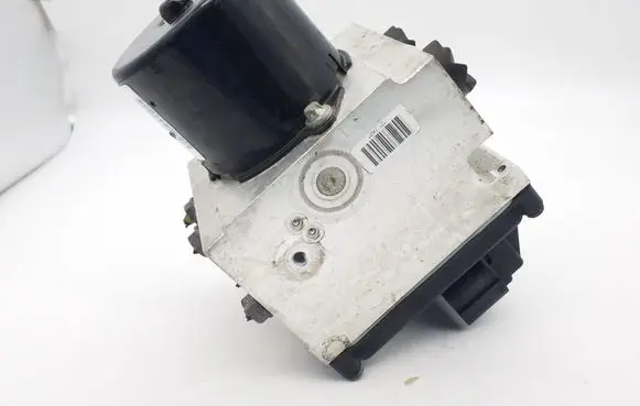 Volkswagen PASSAT CC ABS Pump 3C0614109T 16705910 16705710K