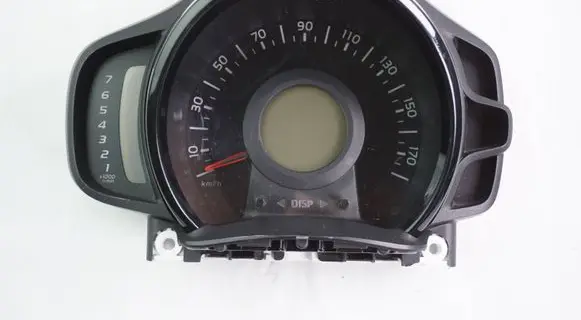 Speedometer (instrument cluster)
