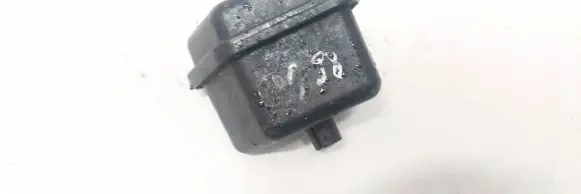 Volkswagen PASSAT B6 Vacuum air tank 03G129808