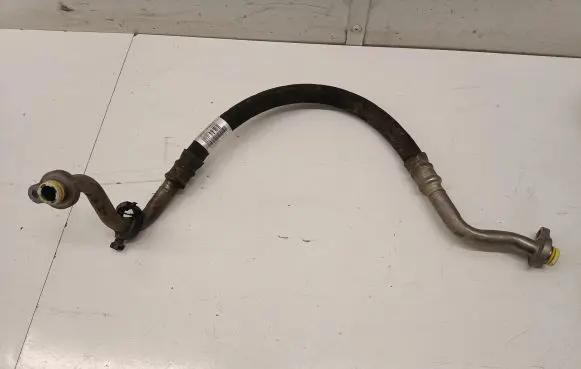 Volvo V60 Air conditioning (A/C) pipe/hose 31369697