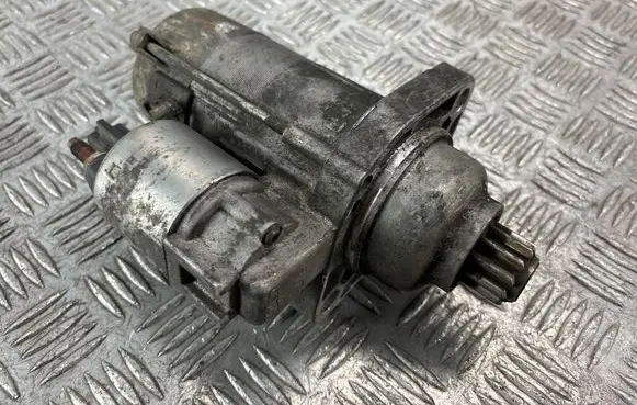 Volkswagen PASSAT B6 Starter motor
