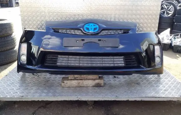 Toyota Prius (XW30) Front bumper 5211947080 5212747020 5311147010