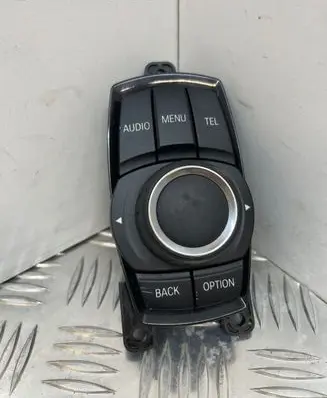 BMW 3 F30 F35 F31 Head unit multimedia control 033623101 9261704