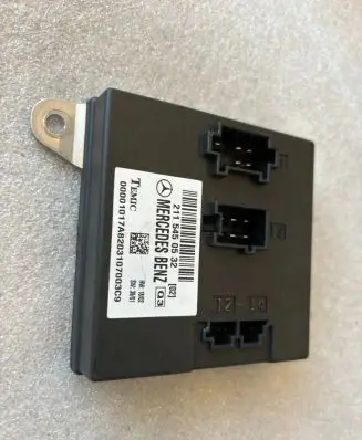 Mercedes-Benz E W211 Comfort/convenience module A2115450532 2115450532