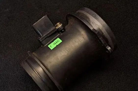 Audi Q7 4L Mass air flow meter 059906461K