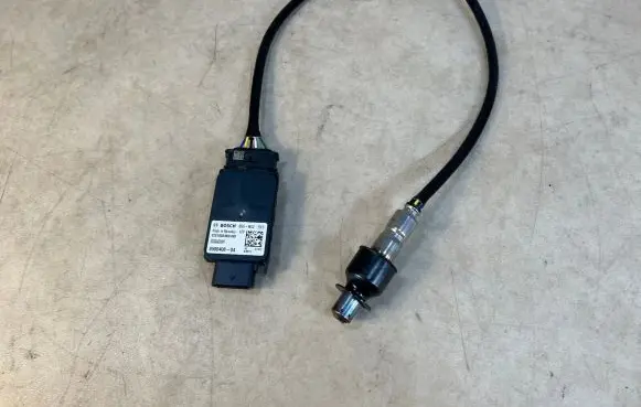 BMW 1 F40 Lambda probe sensor 13628580408 0281008498 0281008499