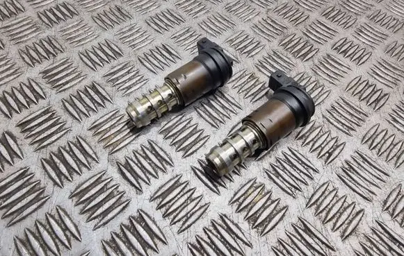 BMW 3 E46 Camshaft position sensor 13150137 1707323