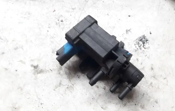 Peugeot 307 Vacuum valve 9652570180