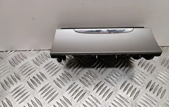 Volkswagen PASSAT B6 Car ashtray 3C0863284