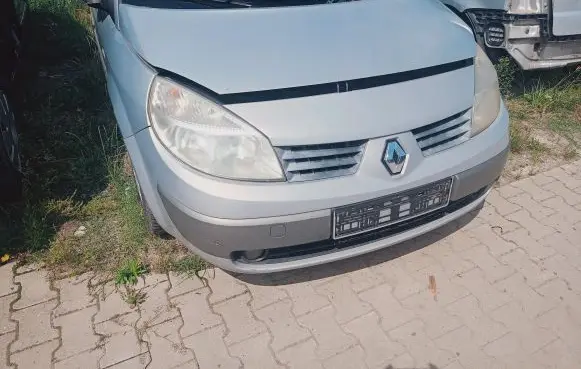 Renault Scenic II - Grand scenic II Front bumper TEA19