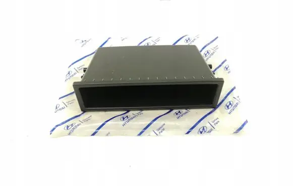 Hyundai Tucson JM Glove box 847422E100CA