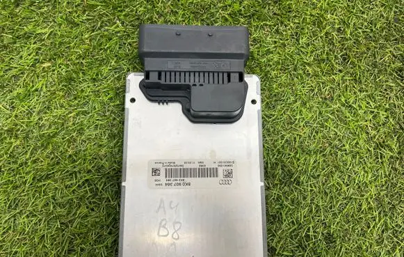 Audi A4 S4 B8 8K Suspension control unit/module 8K0907364