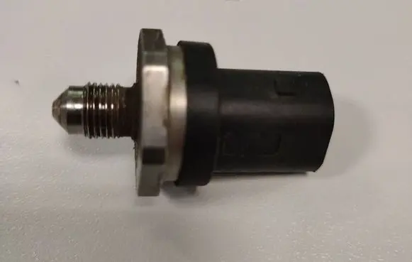 Ford Fusion II Fuel pressure sensor 0261545081 IMPRK1590057