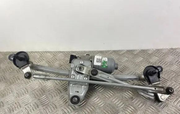 Hyundai Santa Fe Front wiper linkage and motor