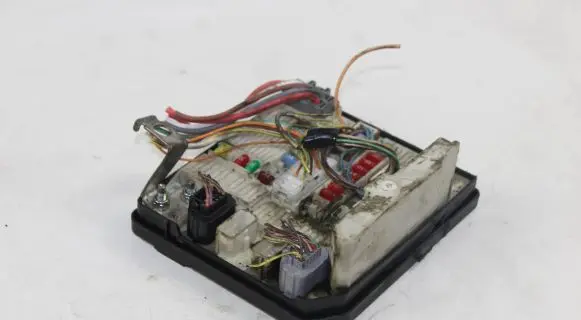 Renault Scenic II - Grand scenic II Fuse module 8200481866h 8711069472