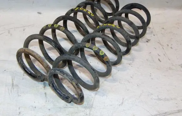 Skoda Fabia Mk1 (6Y) Rear coil spring 6Q0511115N