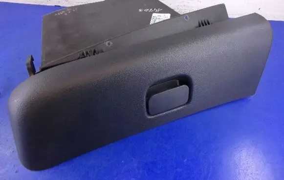 Mercedes-Benz Vaneo W414 Glove box A4146800091