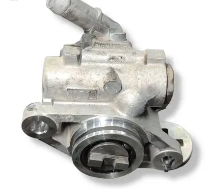 Iveco Daily 6th gen Power steering pump 504243641 7693955604