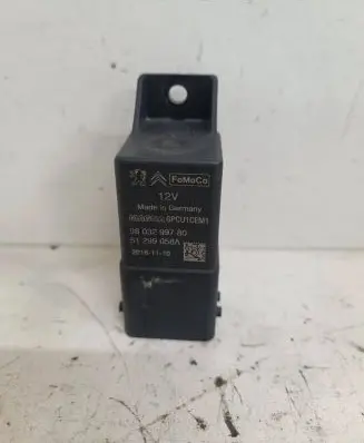 Citroen C4 Grand Picasso Glow plug pre-heat relay 9803299780 20161110 51299058A