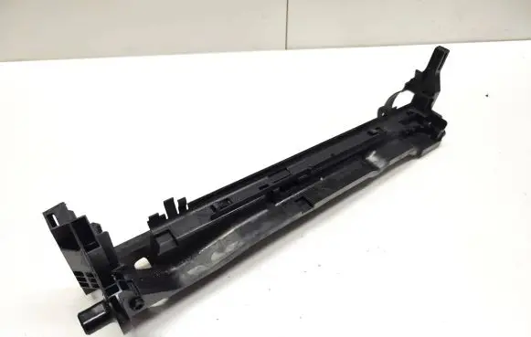 Mercedes-Benz C W205 Side radiator support slam panel A0995042218 10083900