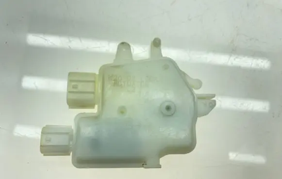Subaru Legacy Central locking motor 61100AG01A