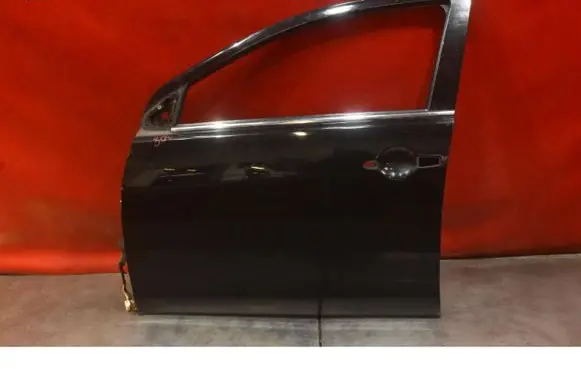 Mitsubishi Lancer VIII Front door