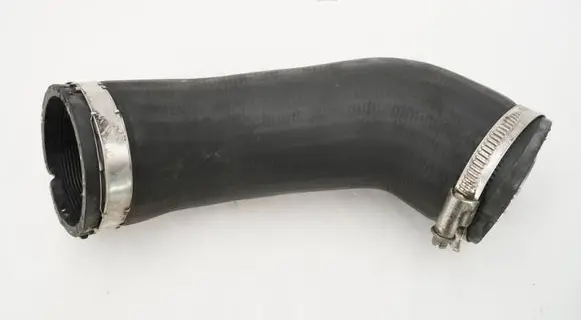 Volkswagen Transporter - Caravelle T5 Intercooler hose/pipe 7E0145790A