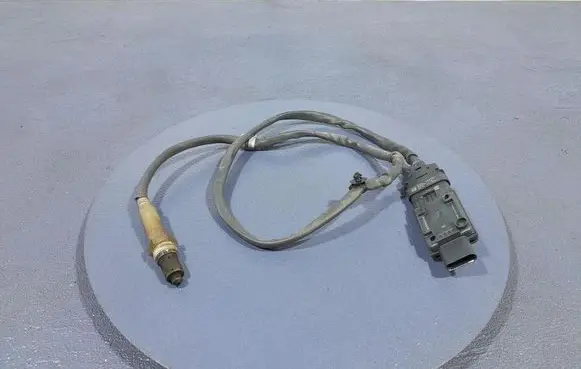 BMW X6 M Lambda probe sensor 8476457