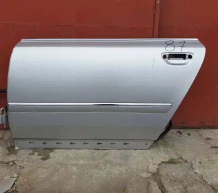 Audi A8 S8 D3 4E Rear door