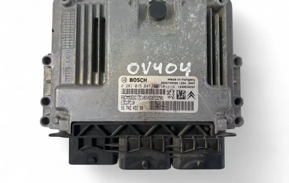 Citroen C3 Picasso Engine control unit/module ECU 9674245180 0281015847