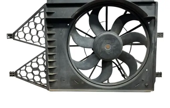 Seat Ibiza IV (6J,6P) Radiator cooling fan shroud 6R0121207