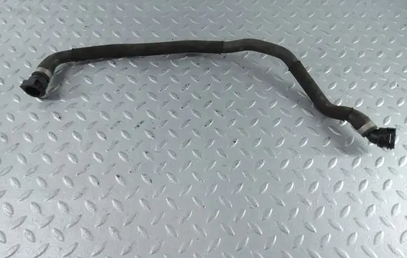 BMW 5 F10 F11 Engine coolant pipe/hose 8377671 837767102
