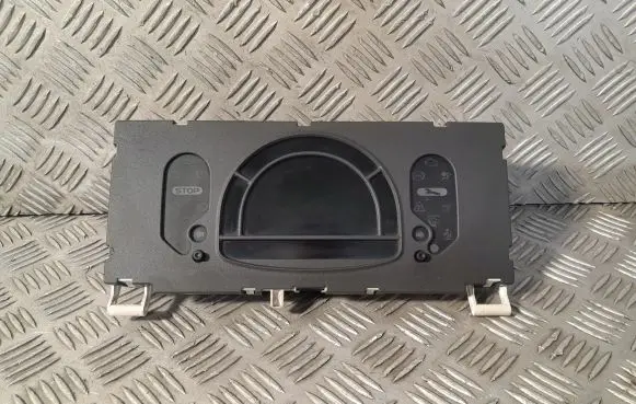 Renault Modus Speedometer (instrument cluster) R8200418023