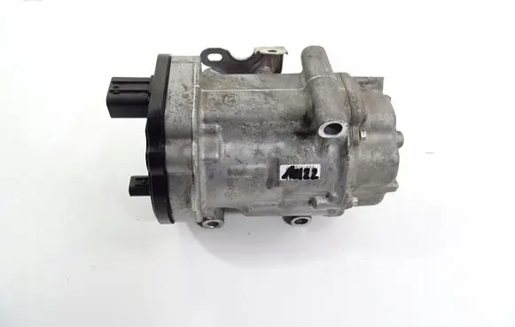 Toyota Corolla E210 E21 Air conditioning (A/C) compressor (pump) 0424000370