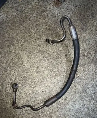 Power steering hose/pipe/line