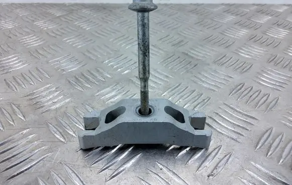 Audi A3 S3 8V Fuel Injector clamp holder 03L216