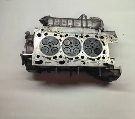 Infiniti FX Engine head 8200816687